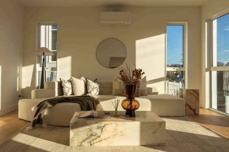 14,16 & 18 William Souter Street Forrest Hill_13