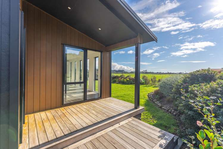 128 Rangiuru Road Otaki Beach_9
