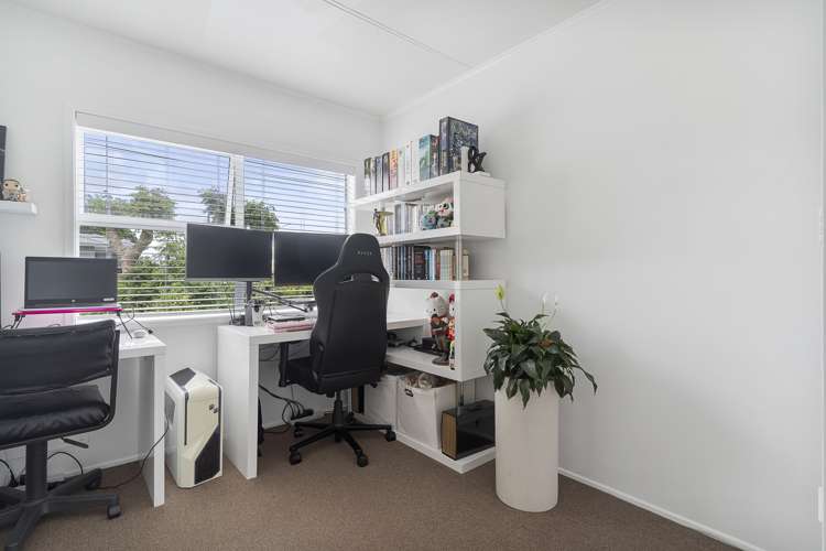 1/7 Chivalry Road Glenfield_8