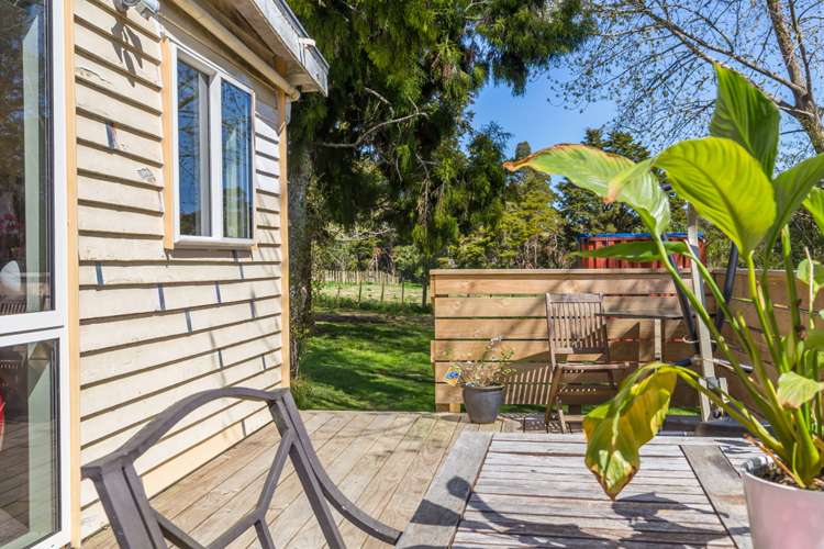 877 Kahikatea Flat Road Waitoki_14