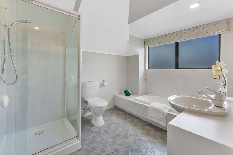 2/2 Abercrombie Street Howick_13