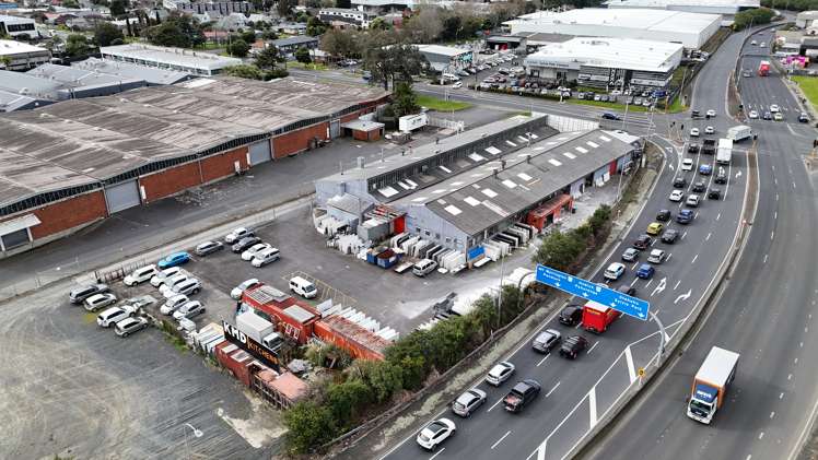 51 Carbine Road Mount Wellington_2