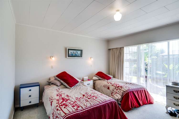 22 Roskilda Crescent Taradale_7