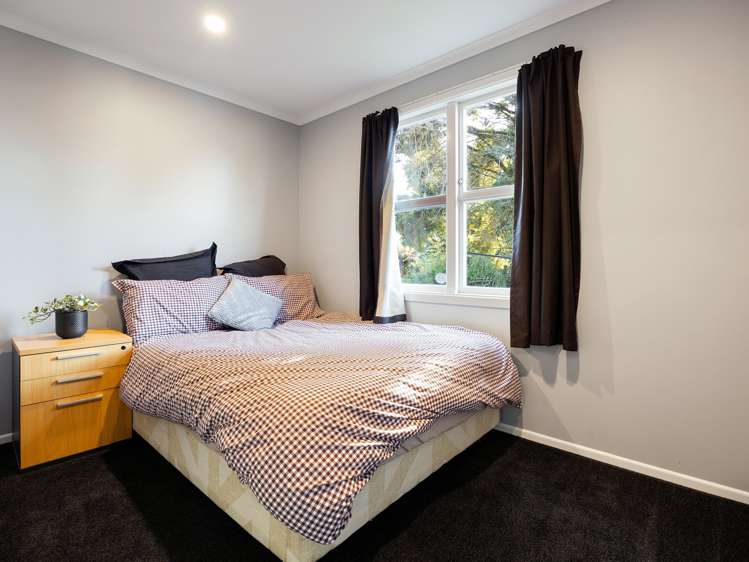 26 Carlyle Avenue Chartwell_12