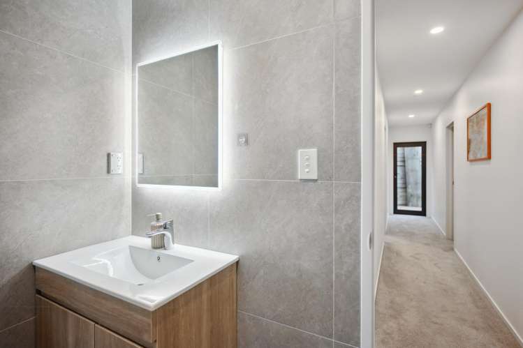 1B Robin Lane Browns Bay_11