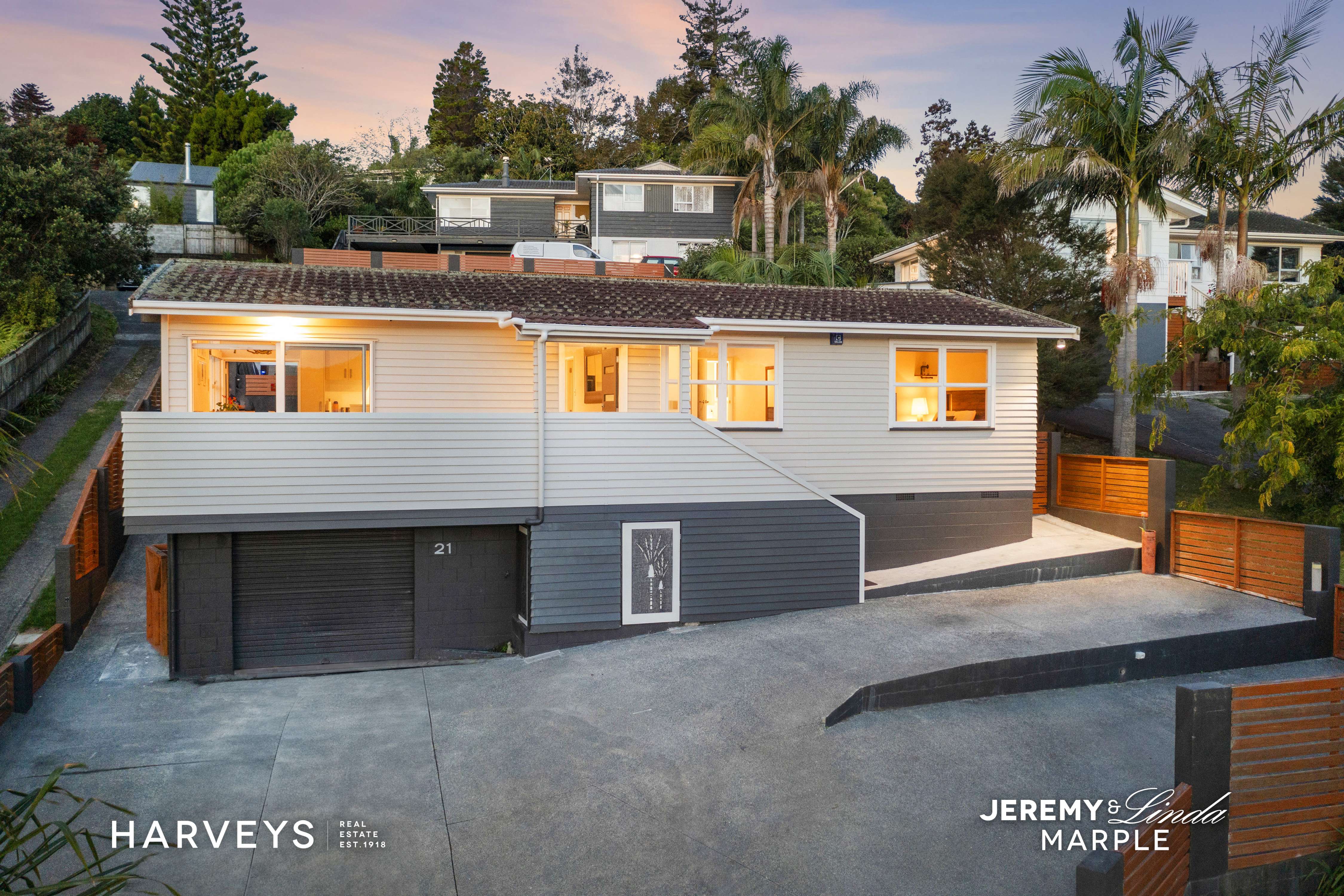 21 Scotstoun Place Glen Eden Waitakere City Houses for Sale One