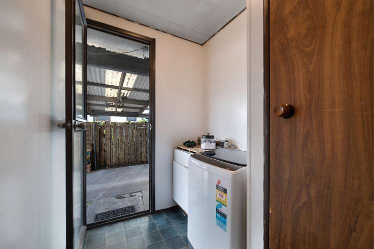 1/88 Parrs Cross Road Henderson_14