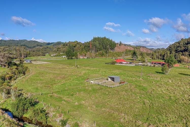 239 Blue Spur Road Hokitika_12