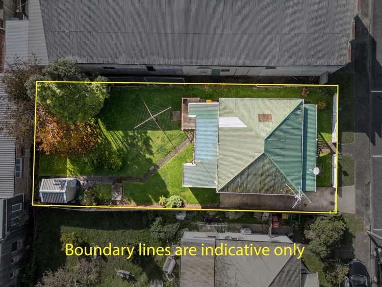 5 Queen Street Paeroa_11