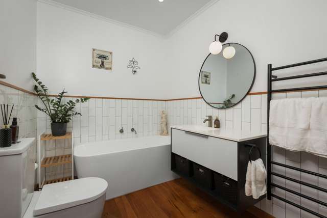 306 Hill Street Thames_2