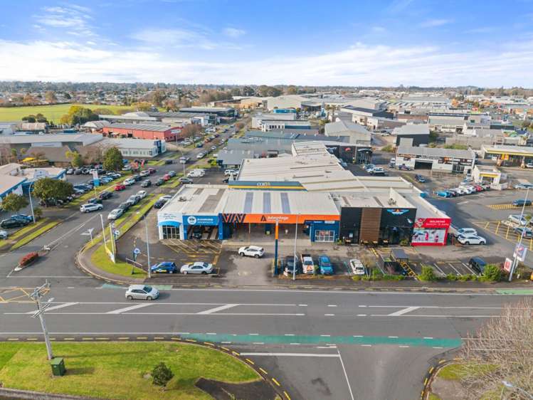 10 & 11/2 Pukete Road Te Rapa_1