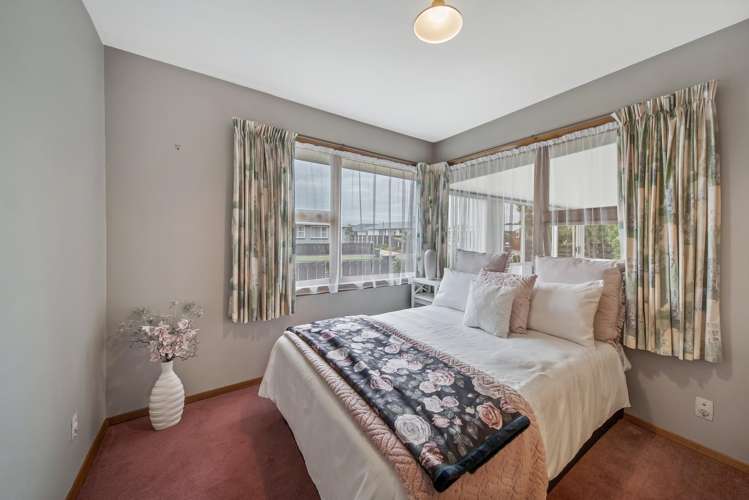 47 Frensham Crescent Woolston_6