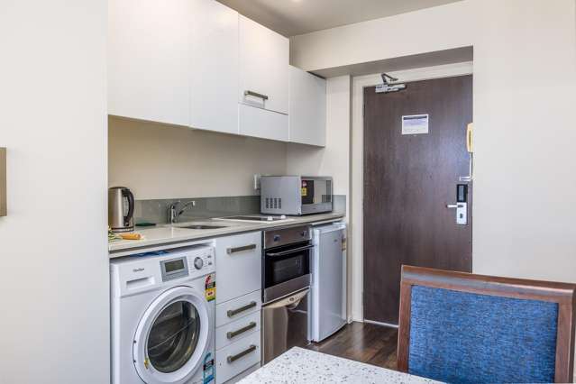 1616/10 Waterloo Quadrant Auckland Central_4