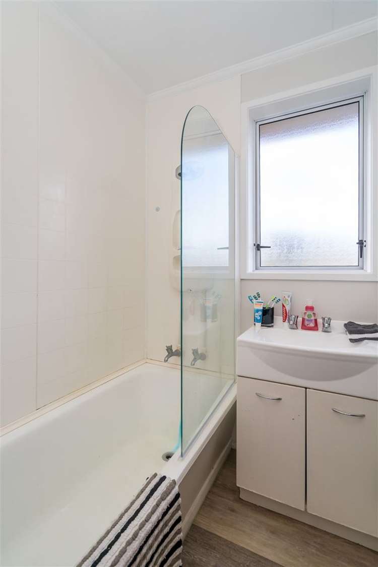 13 Westland Street Green Island_8