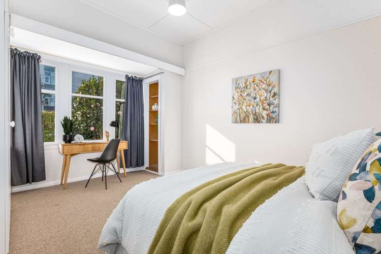 11 Angus Avenue Berhampore_11