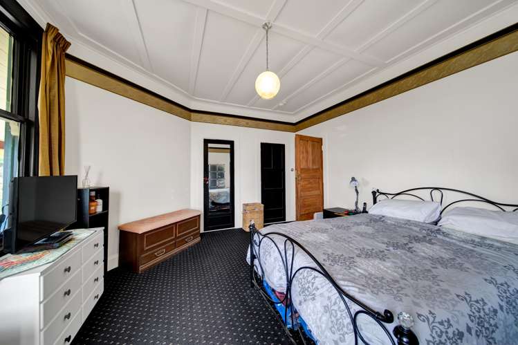 68 Collins Street Hawera_11