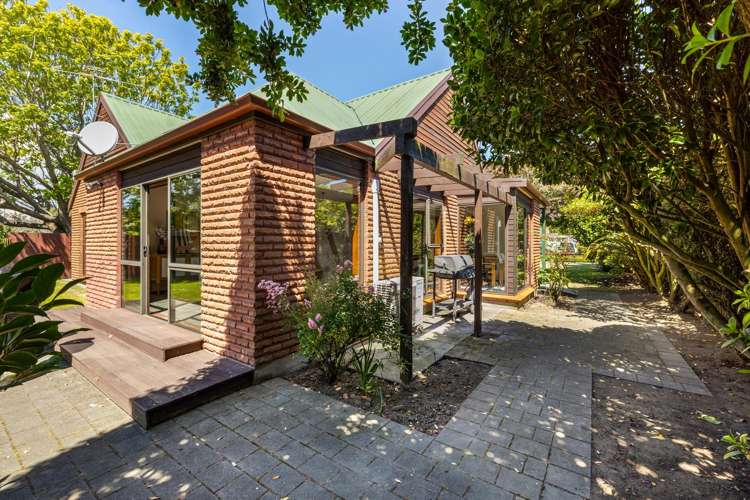 10 Lodge Place Ilam_17