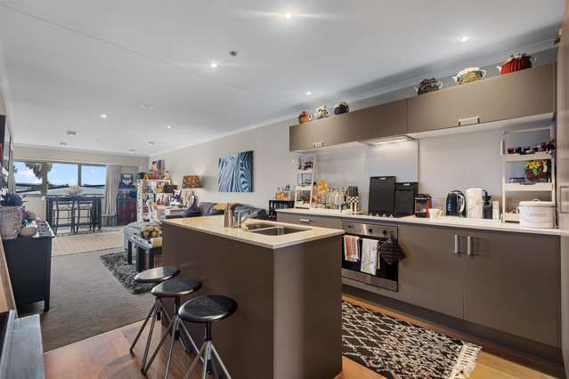 205/277 Maunganui Road Mount Maunganui_2