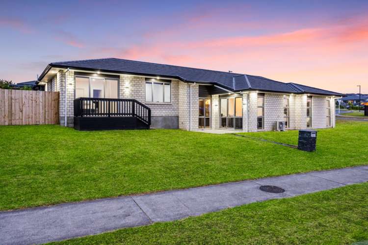 31 Lippiatt Crescent Pokeno_10