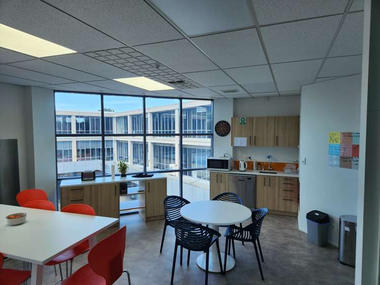 2D/2 Enfield Street Mount Eden_9
