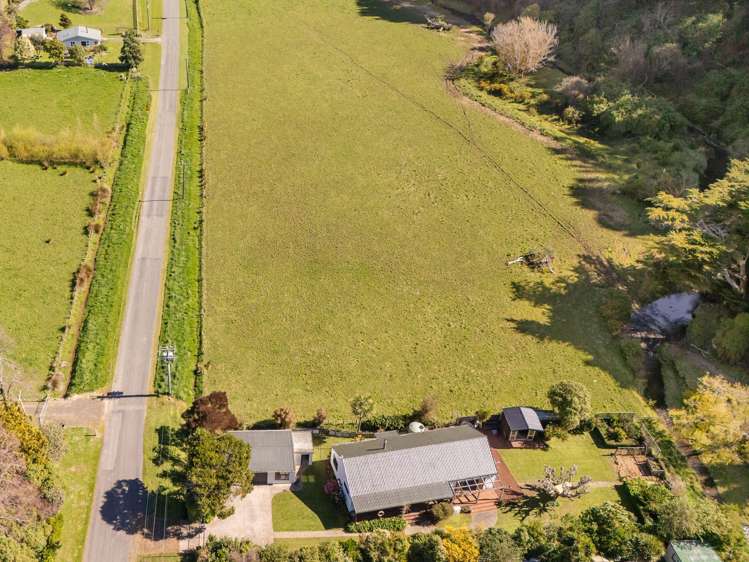 577 Little Akaloa Road Little Akaloa_43