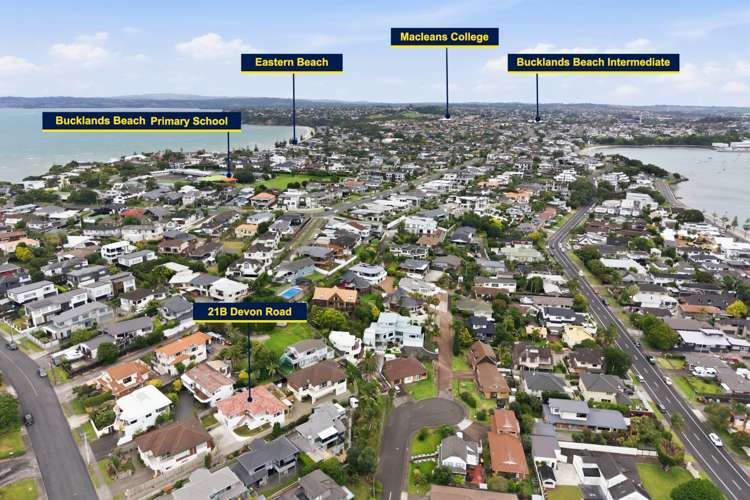 21B Devon Road Bucklands Beach_27