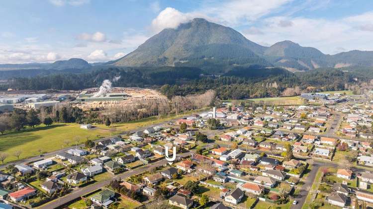 63 Domett Street Kawerau_12