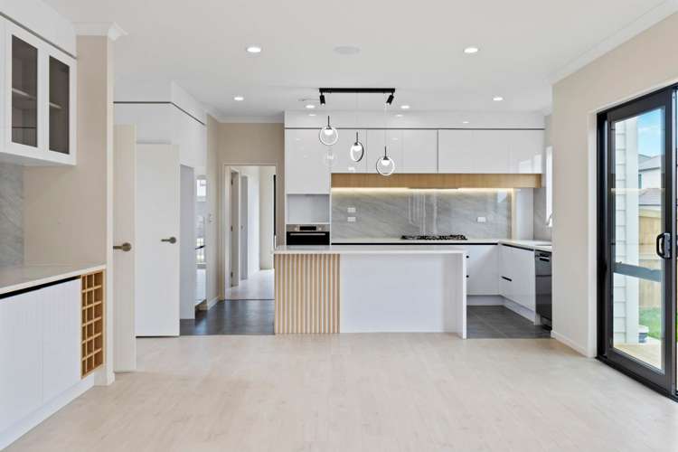 1 Ballyliffin Drive Flat Bush_6