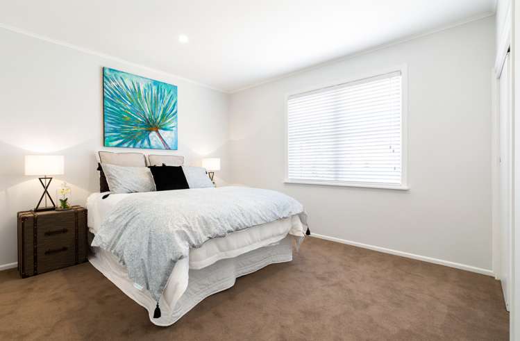 86 Willerton Avenue New Lynn_11