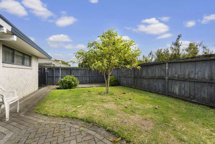 7 Len Garlick Place Pahurehure_13