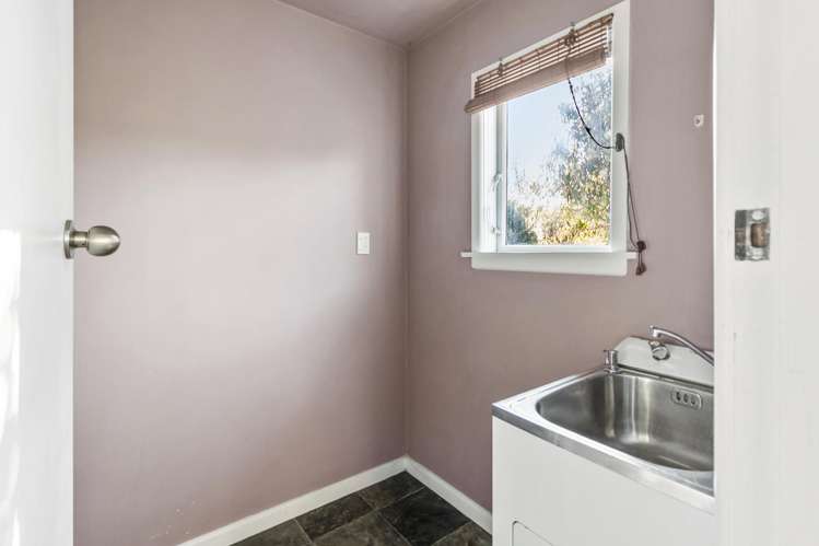 11 Grants Road Marchwiel_13