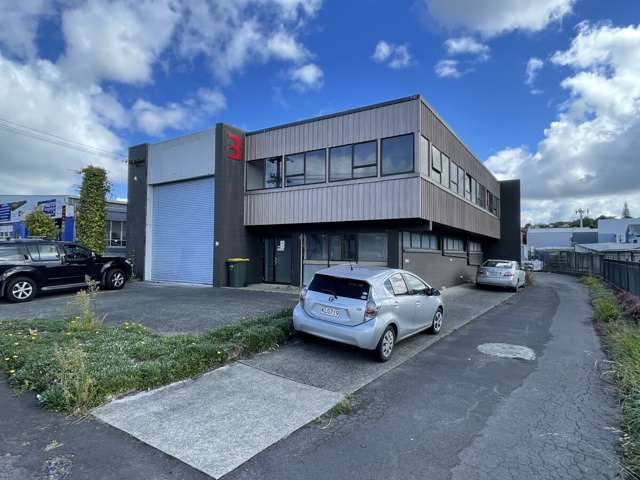 Small and Standalone Wairau Industrial