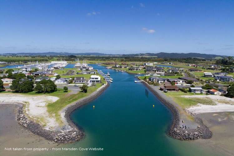 31 Maturiki Drive One Tree Point_10