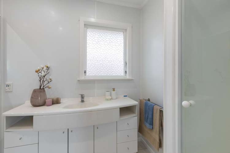97a Clifford Road Johnsonville_14
