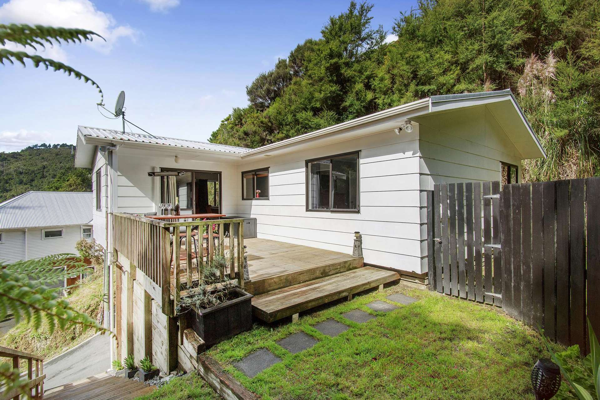 14a Kereru Grove Stokes Valley_0