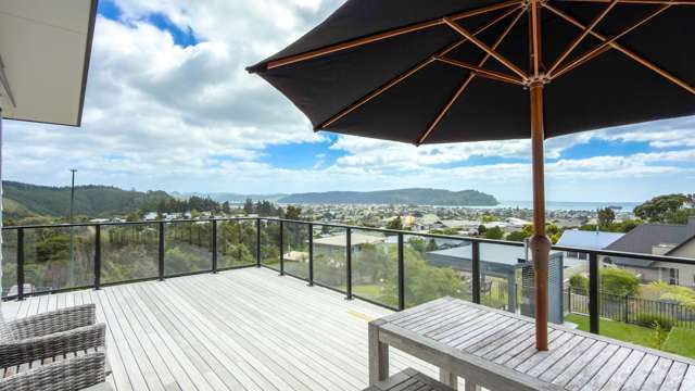 Owners relocating – Quality, elevations, views