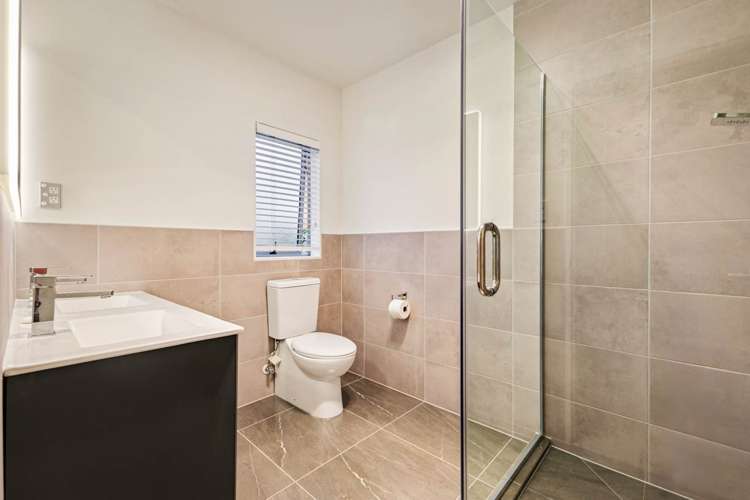 8 Bob Craig Place Pukekohe_11