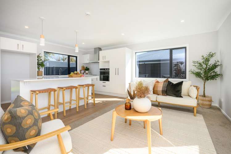 78A & 80B Warwick Street_5