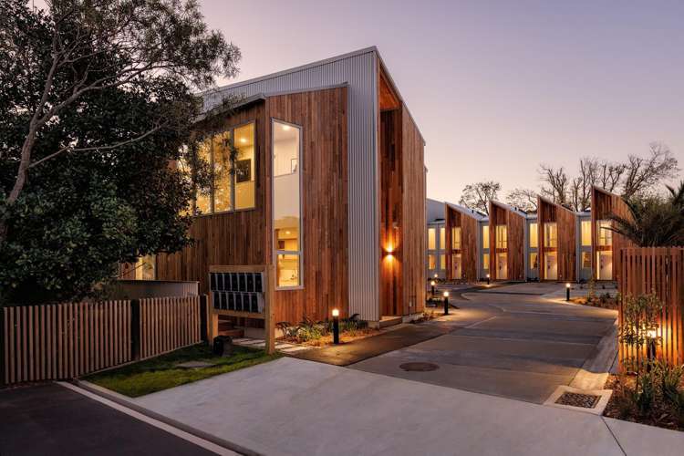 Unit 9/1 Nikau Grove Woburn_19