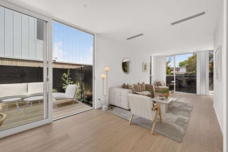 76A-D Grand Drive Remuera_16