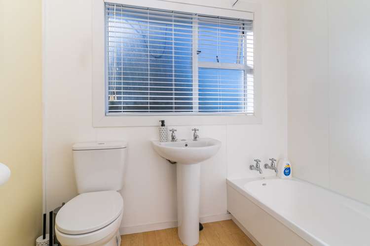 16 Tay Street Mosgiel_9