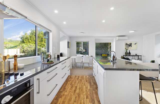 12 John Witton Drive Crofton Downs_4