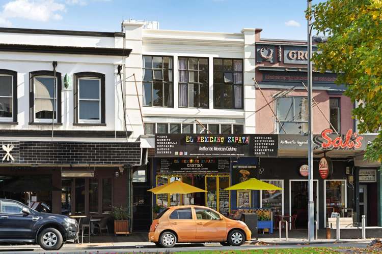 211A Victoria Street 10463_1