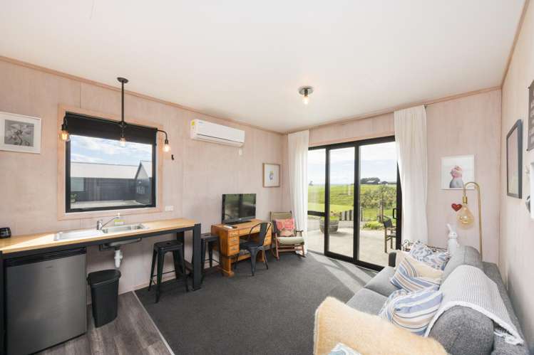 51 View Road Halcombe_29