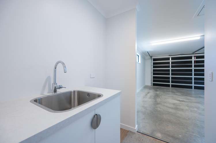 32 Cupola Crescent Richmond_15