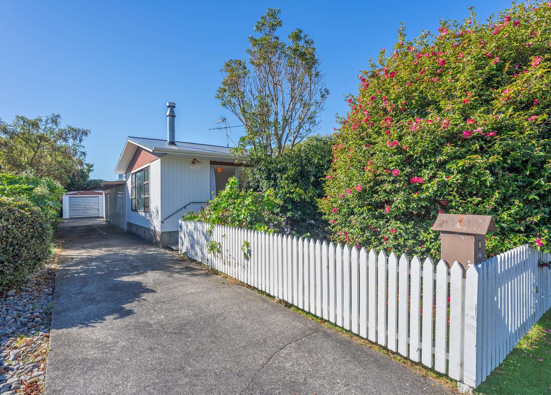 8 Andrew Street Waikanae_0