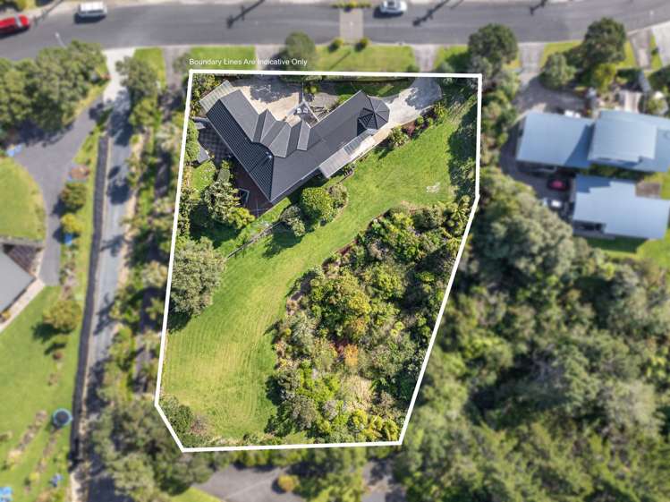 1/4 Roberts Road Matakatia_43