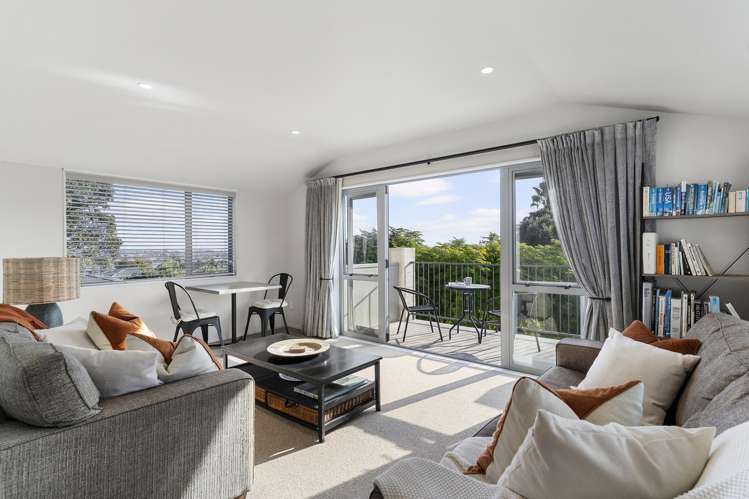 44A Bleakhouse Road Mellons Bay_13