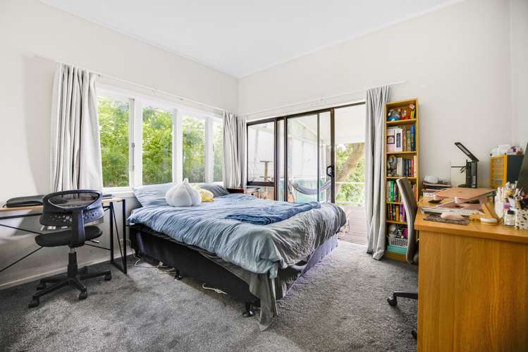 2/42 Kiwi Esplanade Mangere Bridge_12