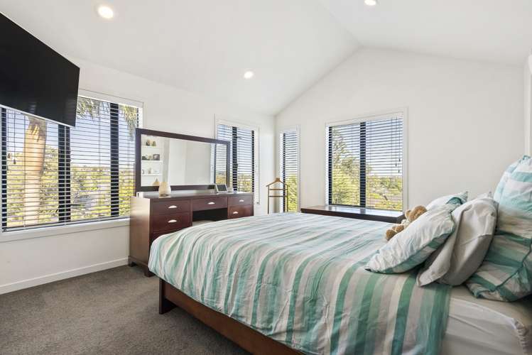 53 Rutherford Terrace Meadowbank_14